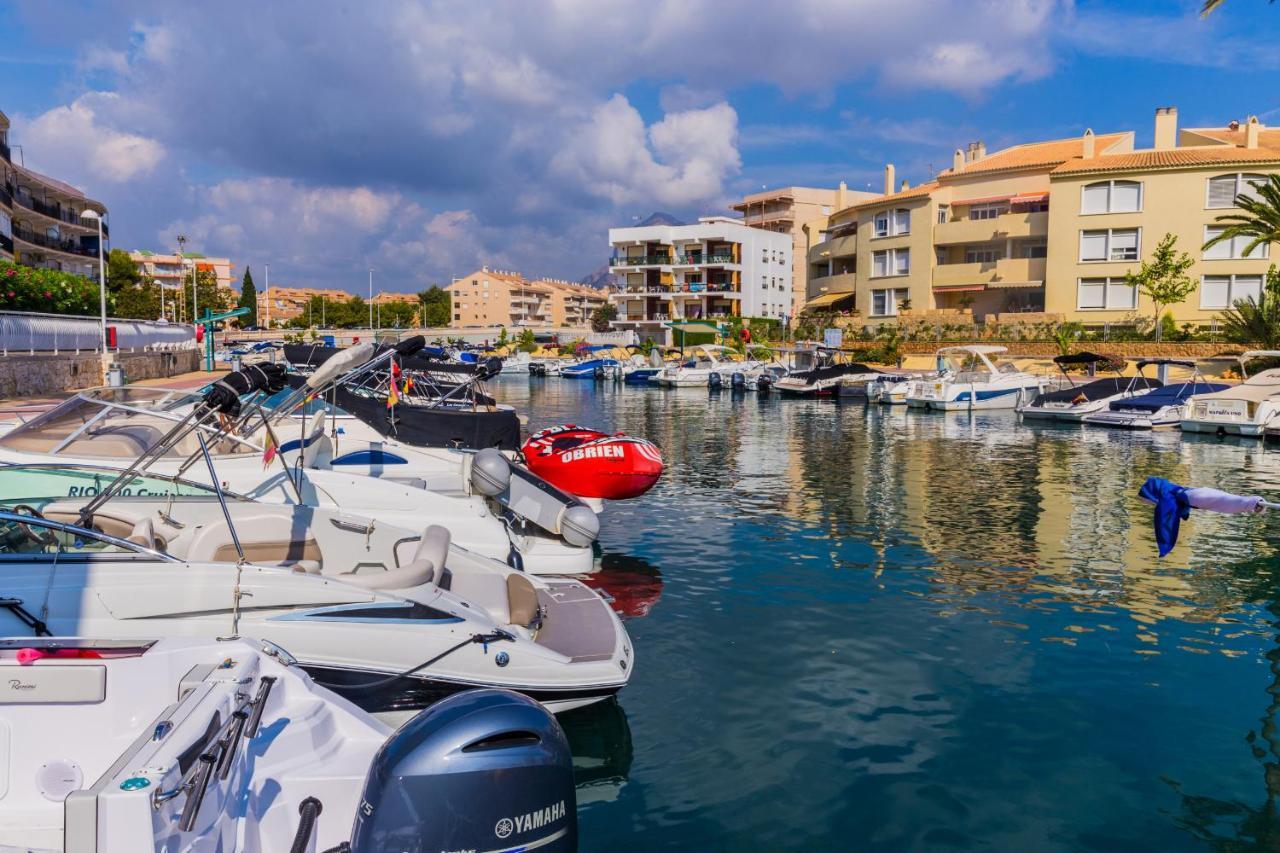 Oasis Club II Triplex Apartment By Rock Rentals Javea Exterior photo